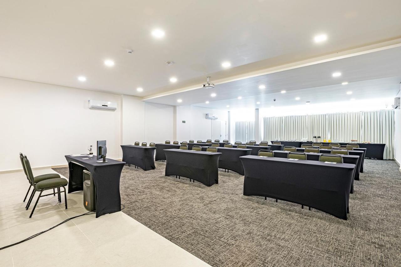 Hotel Slim Curitiba Joao Bettega Zewnętrze zdjęcie